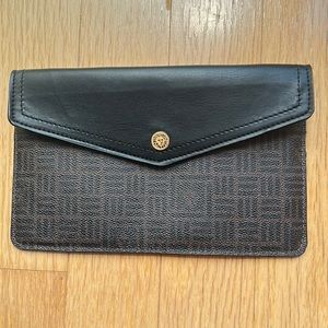 Anne Klein clutch pouch purse